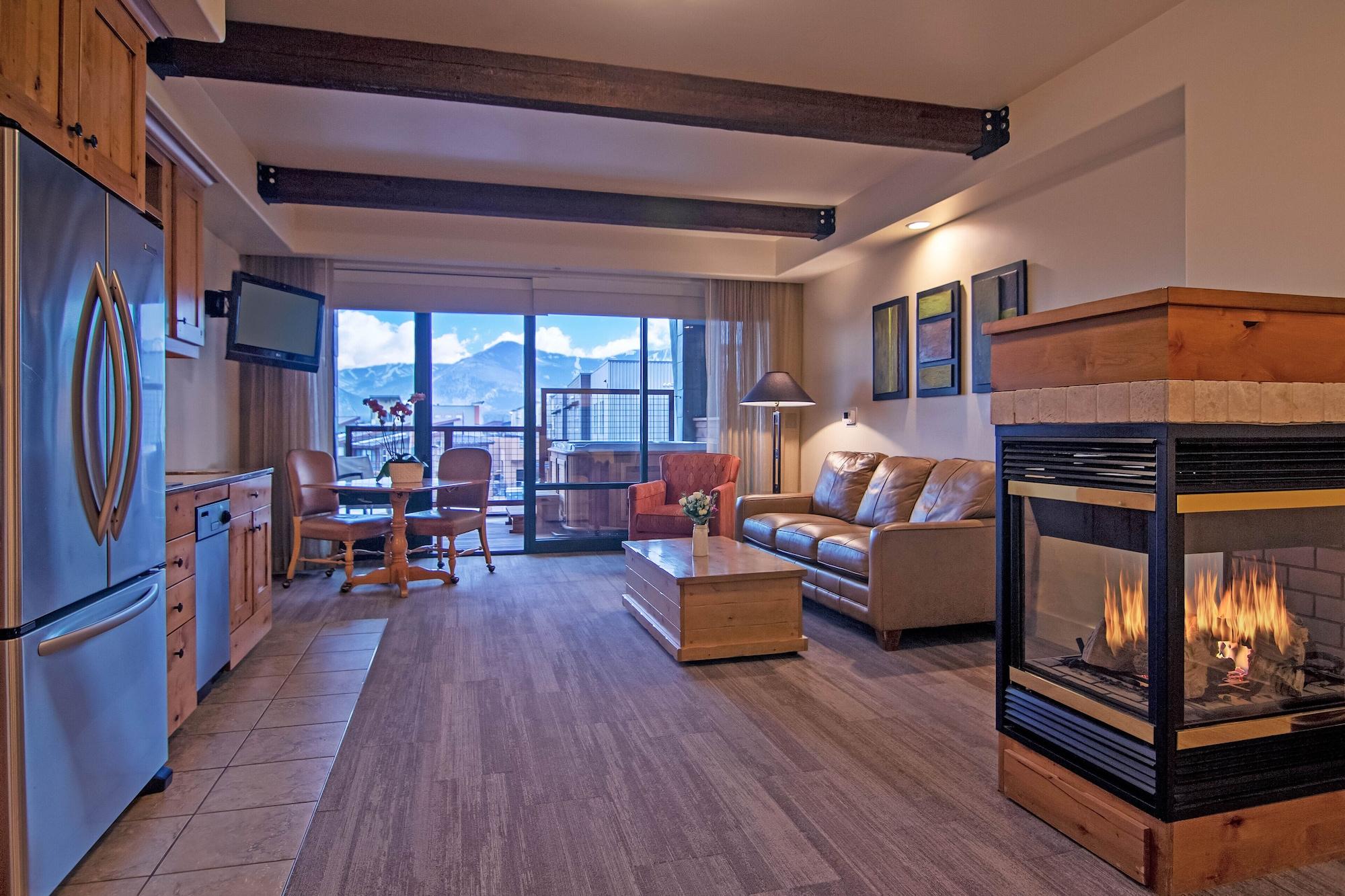 Newpark Resort Парк Сити Екстериор снимка